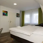 Hotel Roca Restaurant Und *