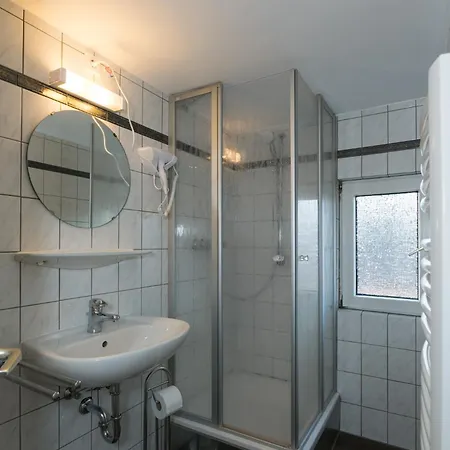 Roca Restaurant Und Hotel Bommersheim