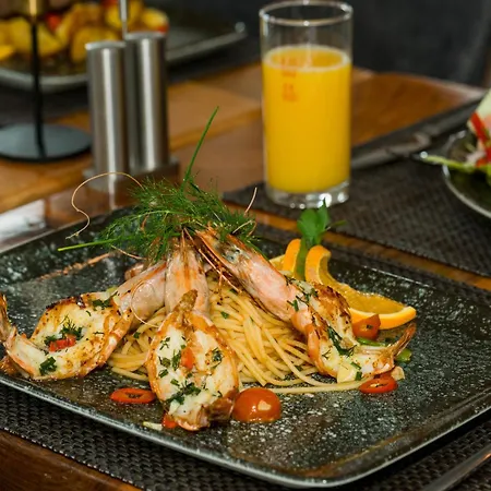 Roca Restaurant Und Hotel Bommersheim