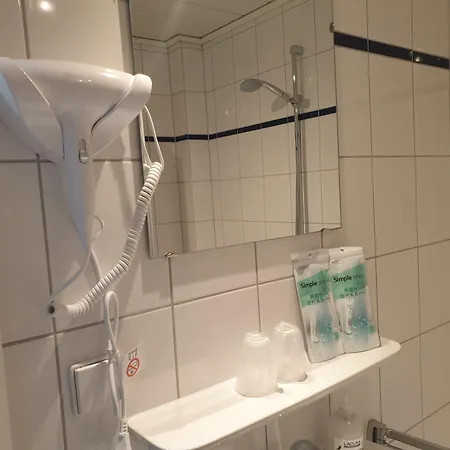 Roca Restaurant Und Hotel