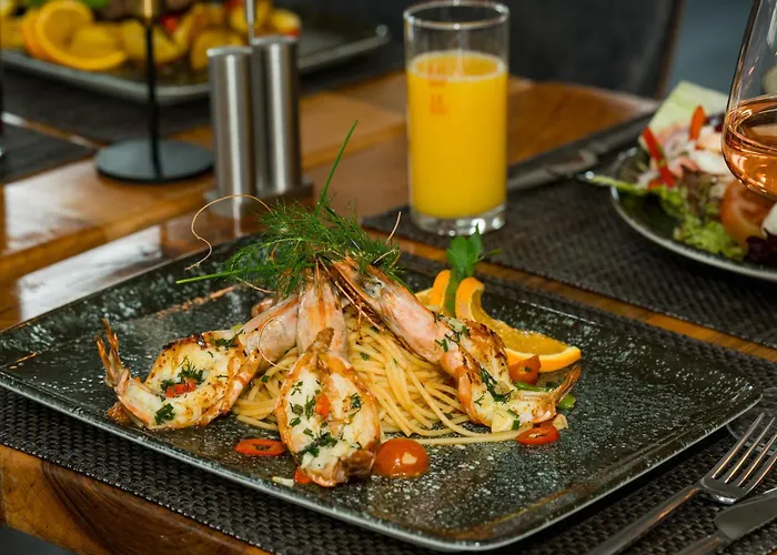 Roca Restaurant Und فندق Bommersheim